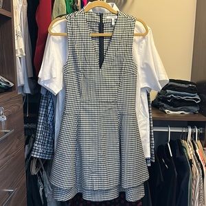 Vneck, Gingham Dress
